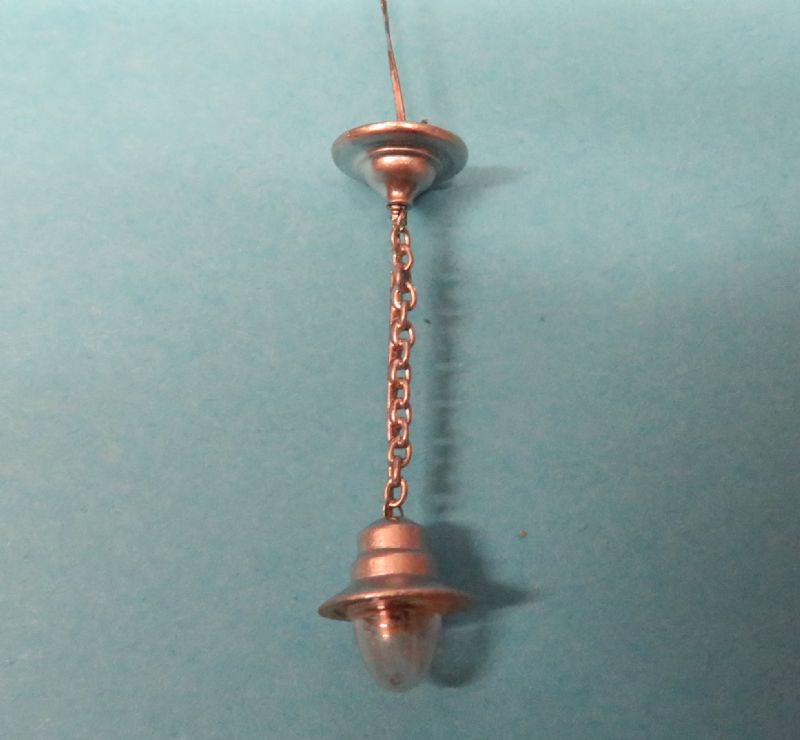 O Scale Hanging Lamp